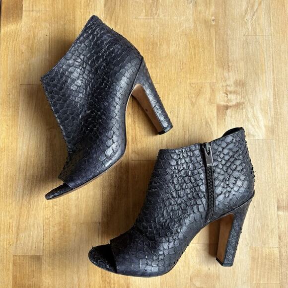 Vince Womens Leather Textured Boho Snake Zip Block Booties Black 8M EUR 39 - Picture 4 of 11